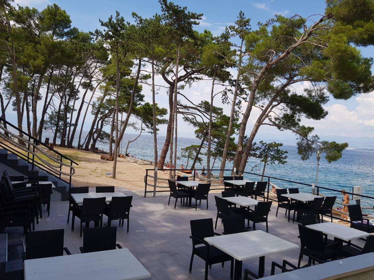 Apartments Mare & Mons Deluxe มาลินสกา ภายนอก รูปภาพ